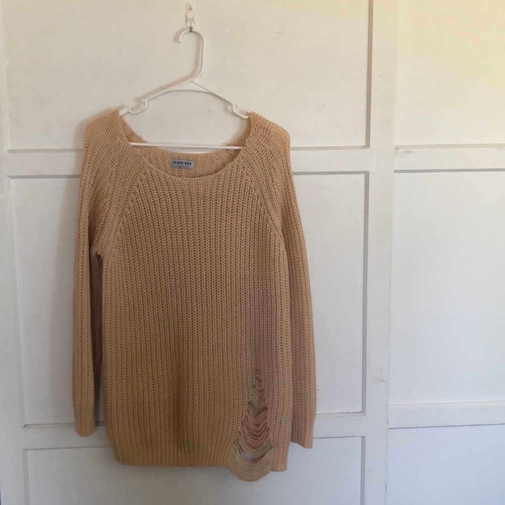 Off-shoulder Sweater